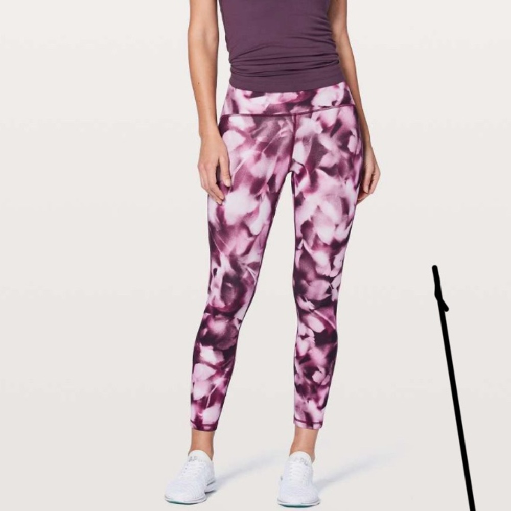 Lululemon leggings size 6